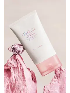 SKIN1004_-Madagascar-Centella-Poremizing-Light-Gel-Cream-75ml-04_1800x1800.webp