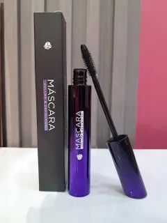 MÁSCARA DE PESTAÑAS MORADA DOLCE BELLA