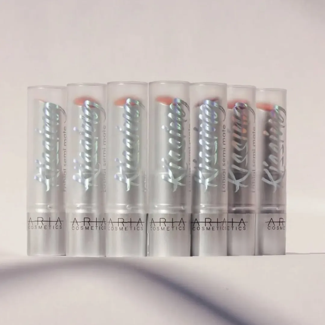 LABIALES SEMI MATTE ARIA COSMETIC