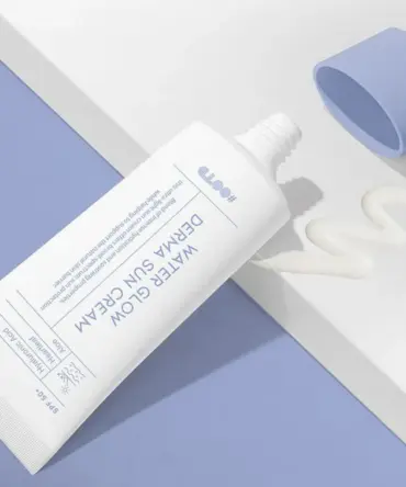 PROTECTOR SOLAR WATER GLOW DERMA SUN CREAM OOTD SPF 50+