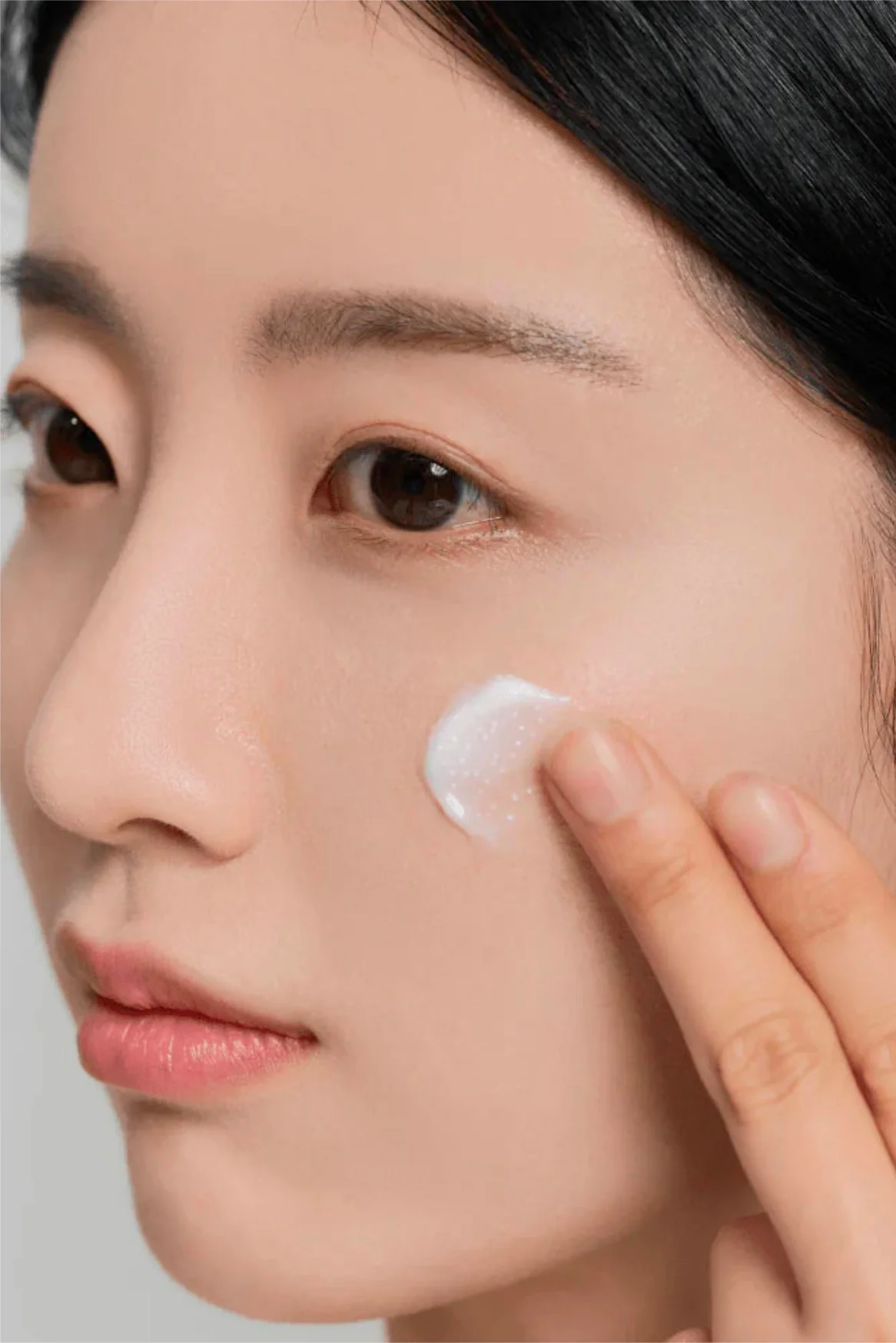 TONE BRIGHTENING CAPSULE CREAM 75ML - Imagen 3