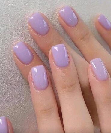 24 PIEZAS DE UÑAS PÚRPURA