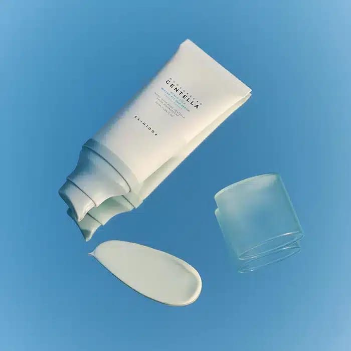 SUERO SOLAR HYALU CICA SPF50 MADAGASCAR SKIN1004
