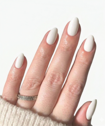 24 PIEZAS DE UÑAS BLANCAS
